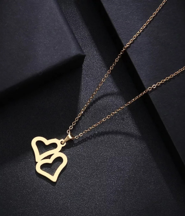 Double Heart Necklace Gold (1)
