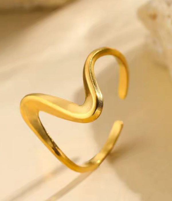 Wavy Adjustable Ring 2