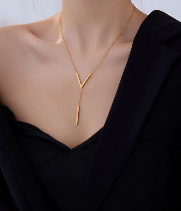 v-shape-necklace